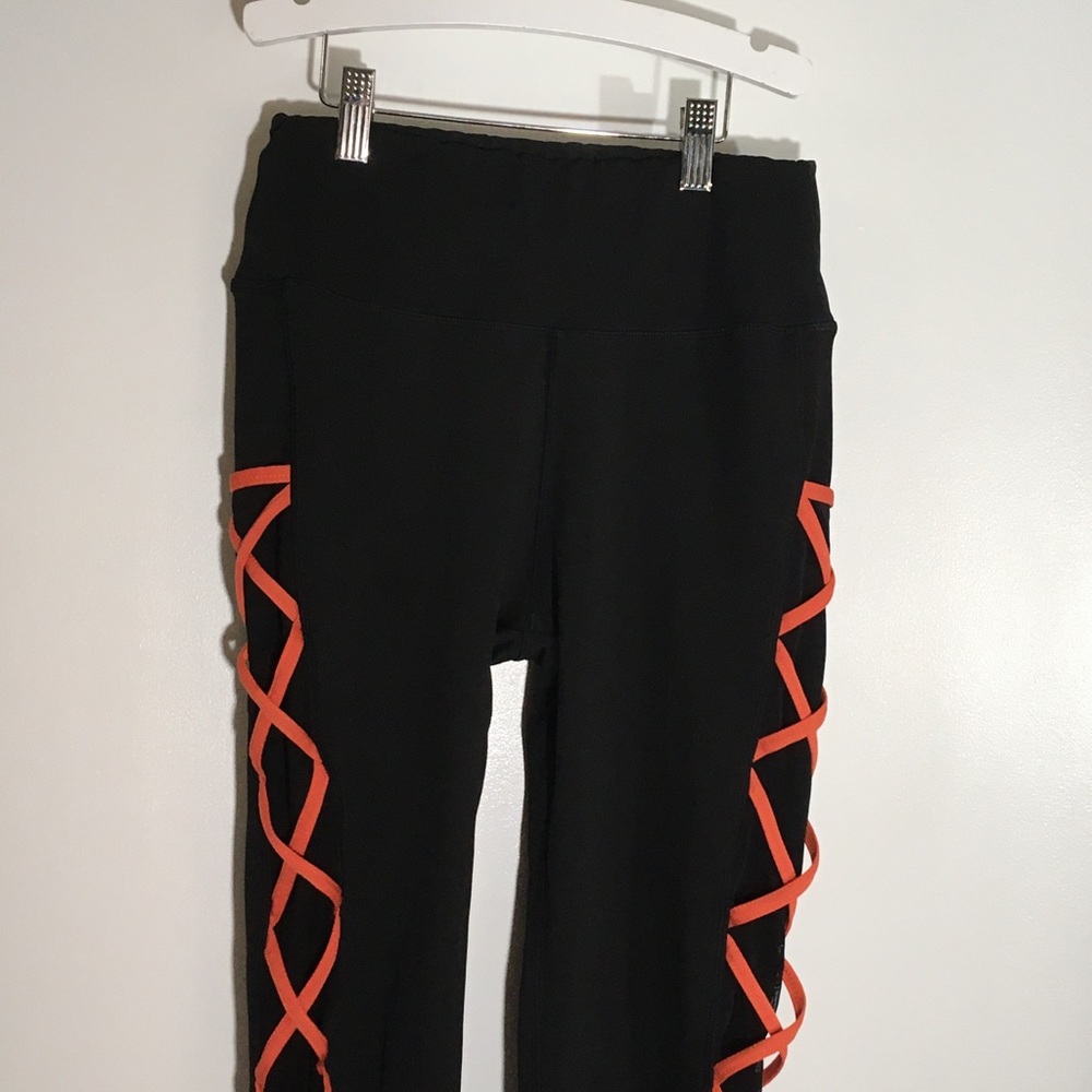 Black and Orange Striped Pocket Leggings M
